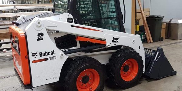 Bobcat S450 Skid Steer loader